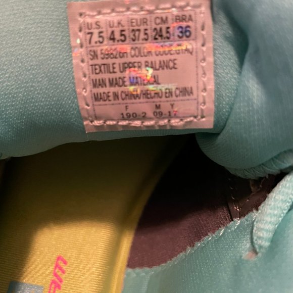 Skechers Lite Weight Grey Women's Shoes - Size 7.5 Never worn - Picture 6 of 7